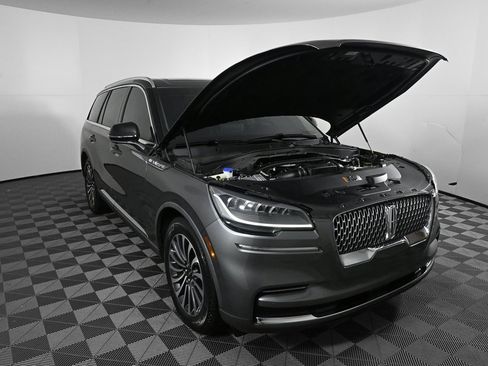 Used 2023 Lincoln Aviator Reserve w/ Elements Package Plus image 34