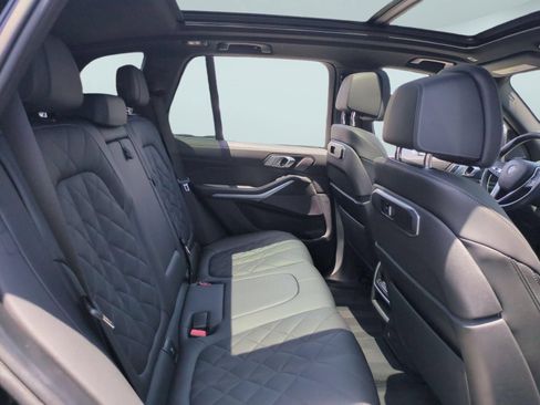 Used 2024 BMW X5 sDrive40i w/ Premium Package RWD image 29