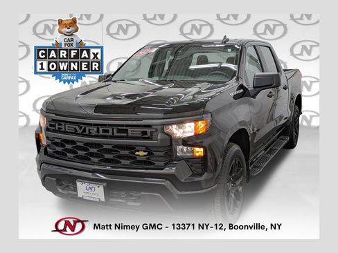 Used 2024 Chevrolet Silverado 1500 Custom AWD/4WD image 1