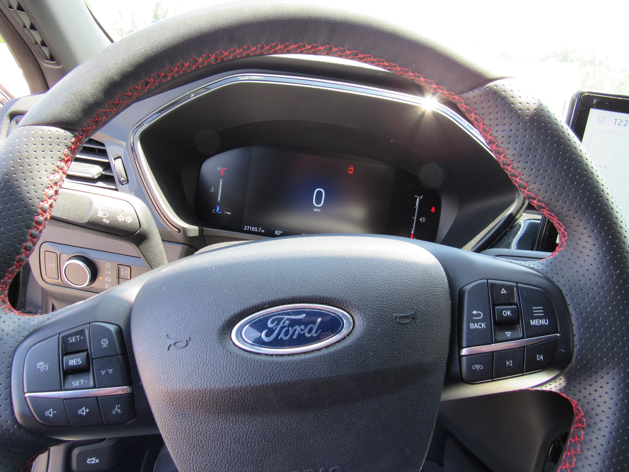 Used 2024 Ford Escape ST-Line w/ Tech Pack #1 AWD/4WD image 19