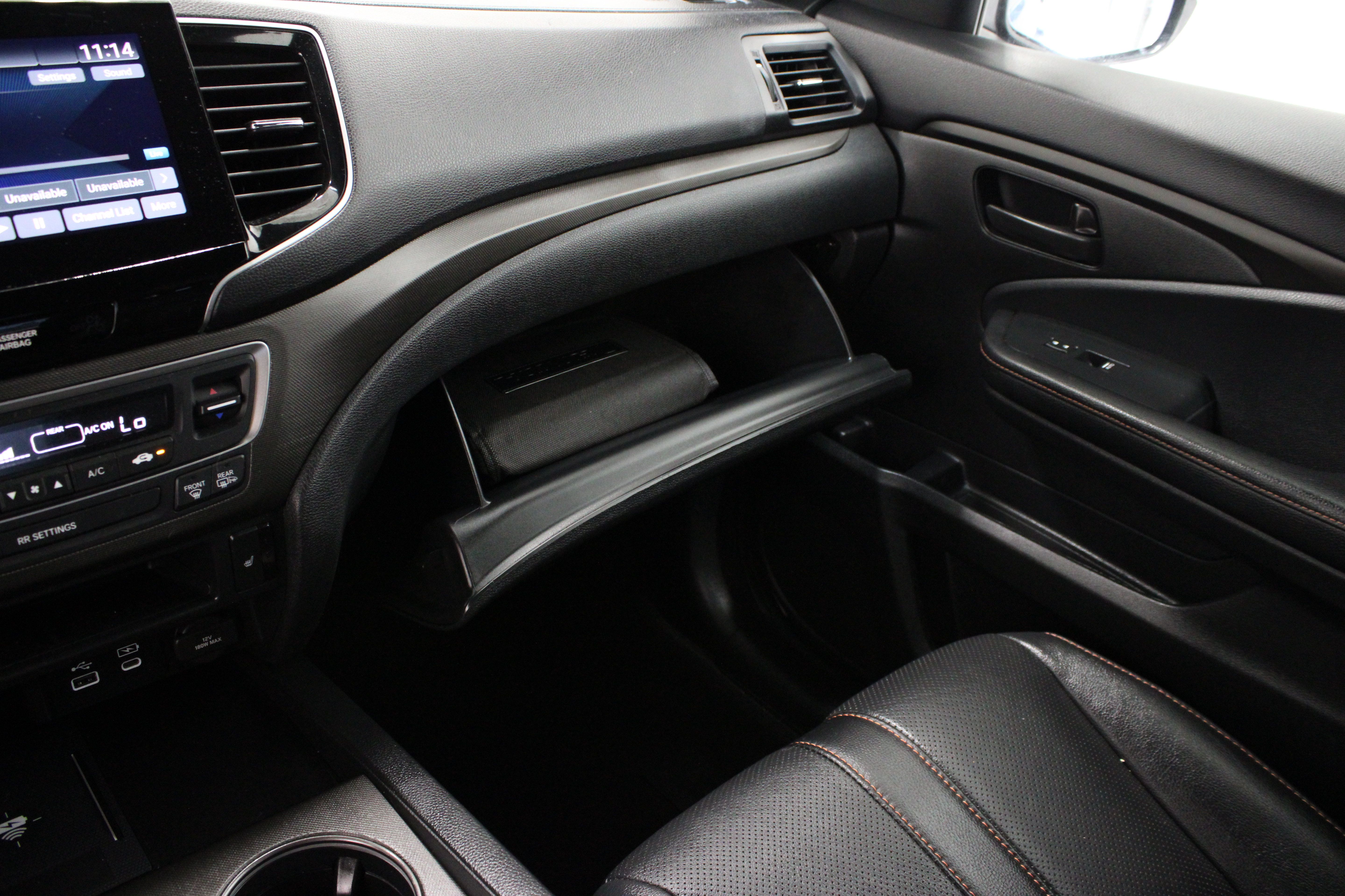 Used 2024 Honda Passport TrailSport image 23