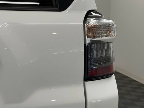 Certified 2023 Toyota 4Runner TRD Off-Road Premium w/ Off Road Premium Plus Package AWD/4WD image 14