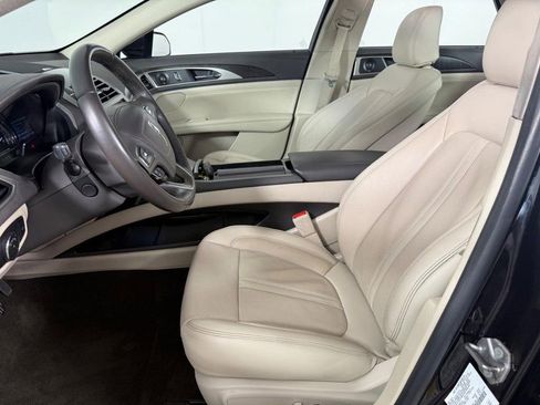 Used 2020 Lincoln MKZ Reserve image 14