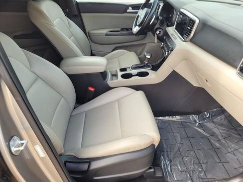Used 2020 Kia Sportage S FWD image 10