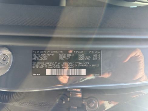 Used 2023 Volvo XC60 B5 Ultimate w/ Climate Package FWD image 35