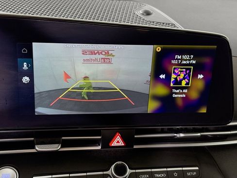 Certified 2023 Hyundai Elantra SEL w/ Convenience Package image 7