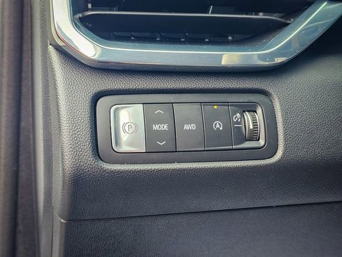 Certified 2025 GMC Acadia Elevation image 15