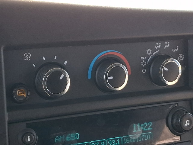 Used 2026 Chevrolet Express 2500 RWD image 12