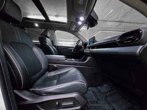 Certified 2023 Honda Pilot Elite image 36