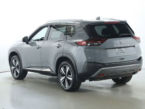 Used 2022 Nissan Rogue SL w/ SL Premium Package image 41