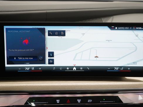 Used 2025 BMW i7 M70 w/ Executive Package image 22