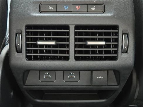 Certified 2025 Land Rover Discovery Sport S AWD/4WD image 18