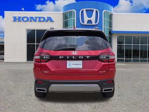 New 2026 Honda Pilot Elite image 4