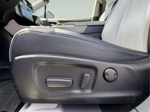 Used 2019 Lexus RX 350 AWD w/ Premium Package image 10