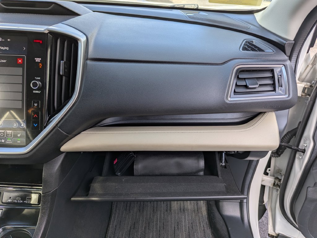 Used 2023 Subaru Ascent Limited AWD/4WD image 30