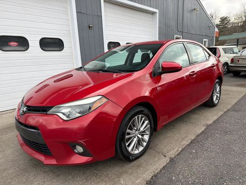 Used 2015 Toyota Corolla LE w/ Driver Convenience Package image 1