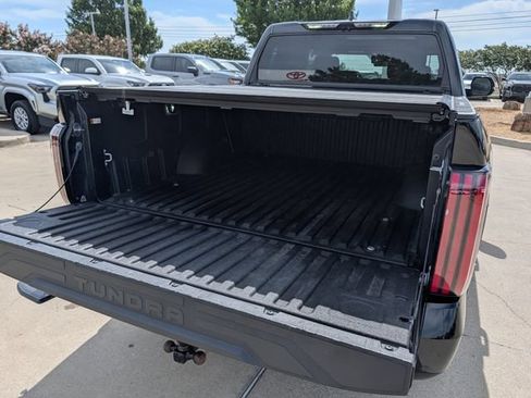 Used 2025 Toyota Tundra Platinum AWD/4WD image 28