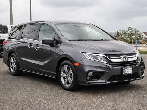 Used 2019 Honda Odyssey EX image 3