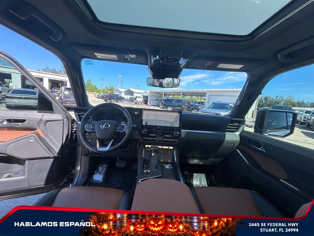 Used 2025 Lexus GX 550 w/ Cold Area Package AWD/4WD image 33