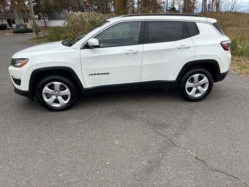 Certified 2021 Jeep Compass Latitude image 6