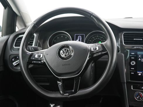 Used 2018 Volkswagen Golf SE FWD image 15