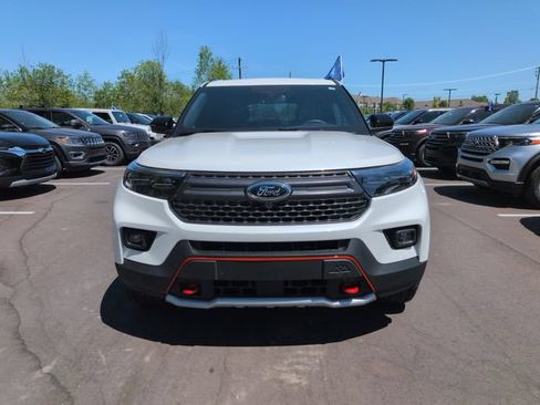 Certified 2024 Ford Explorer Timberline w/ Timberline Technology Package AWD/4WD image 11