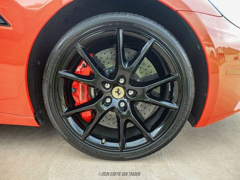 Used 2012 Ferrari California RWD image 60