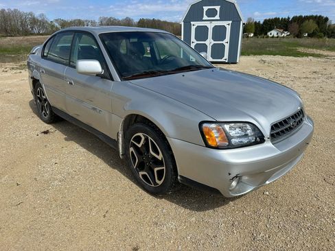 Used 2004 Subaru Outback Limited AWD/4WD image 4