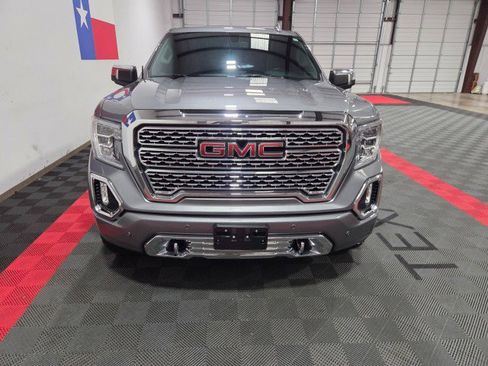 Used 2022 GMC Sierra 1500 Denali w/ Denali Premium Package image 4