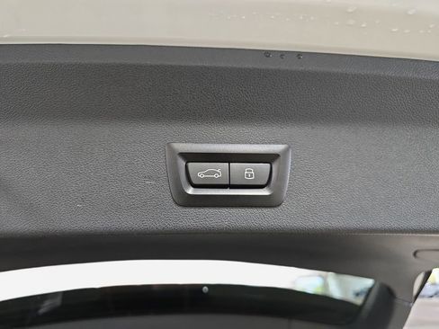 Used 2024 BMW X3 M40i w/ Premium Package image 31