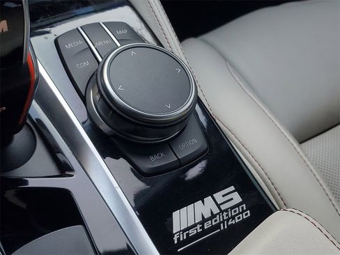 Used 2018 BMW M5 w/ Executive Package image 33