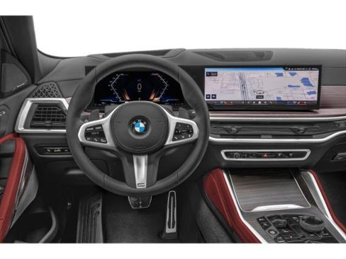 Used 2025 BMW X6 M60i AWD/4WD image 9