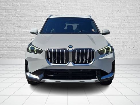 Used 2025 BMW X1 xDrive28i w/ Convenience Package AWD/4WD image 2