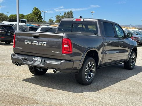 New 2026 RAM 1500 Laramie AWD/4WD image 7