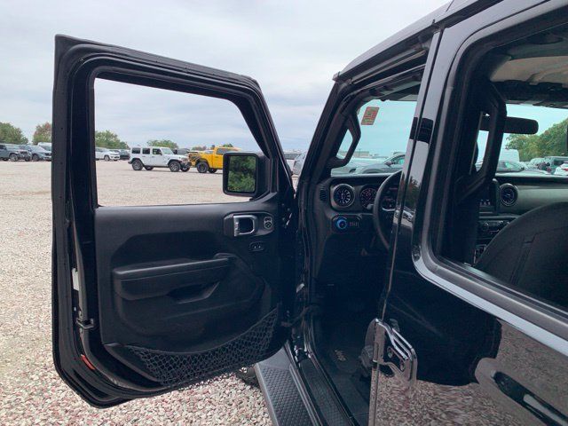 Used 2019 Jeep Wrangler Unlimited Sport S AWD/4WD image 20