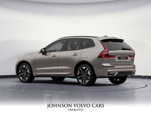 New 2026 Volvo XC60 T8 Plus w/ Protection Package Premier image 4