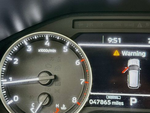 Used 2024 Mitsubishi Outlander SE AWD/4WD image 19