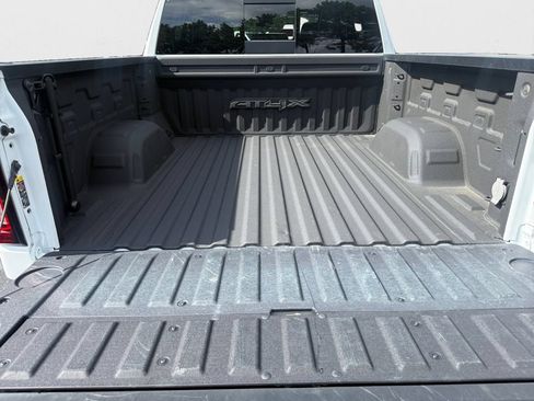 Used 2024 GMC Sierra 1500 AT4X AWD/4WD image 29
