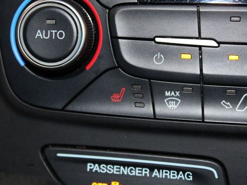 Used 2018 Ford Escape SE FWD image 39