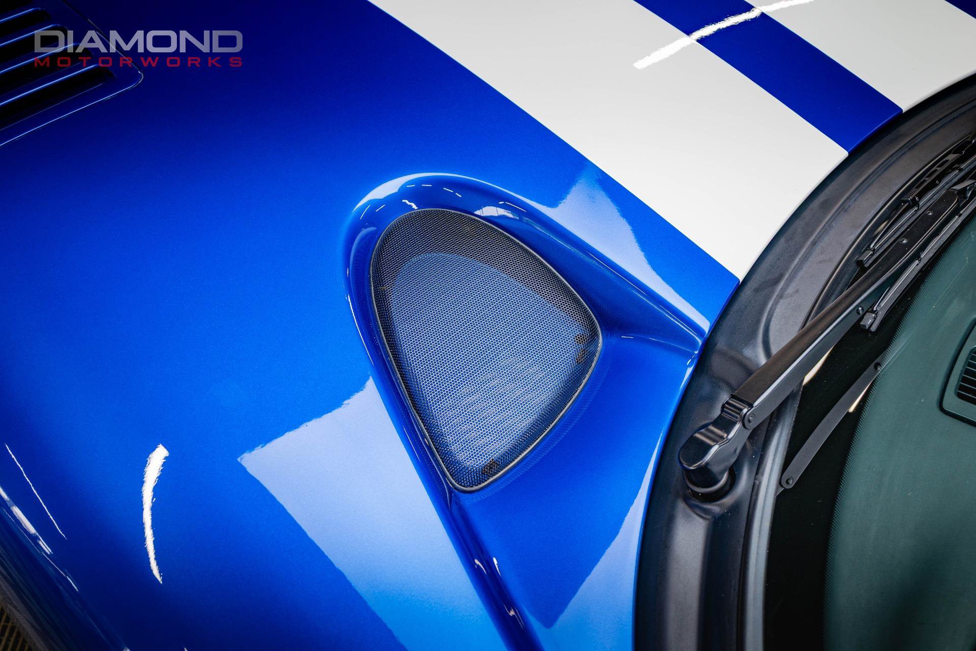 Used 1996 Dodge Viper GTS RWD image 8