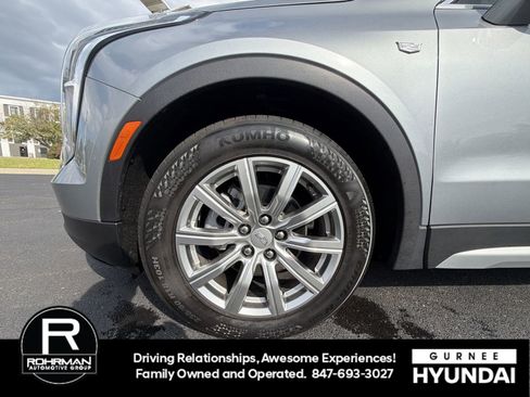Used 2023 Cadillac XT4 Premium Luxury w/ Cold Weather Package AWD/4WD image 12