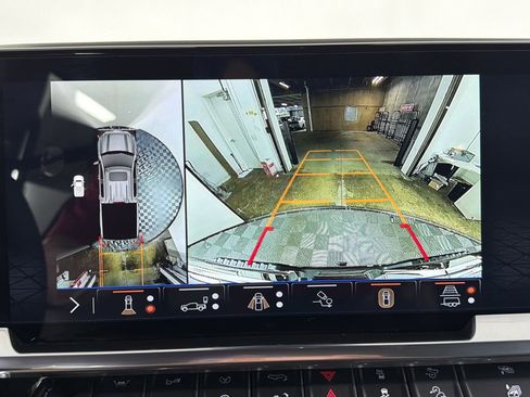 New 2026 GMC Sierra 1500 SLT w/ SLT Premium Plus Package image 29