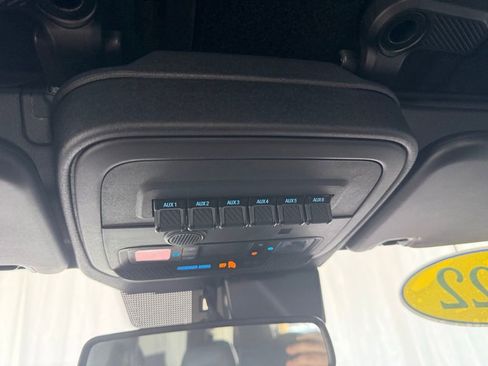 Used 2022 Ford Bronco Wildtrak AWD/4WD image 26