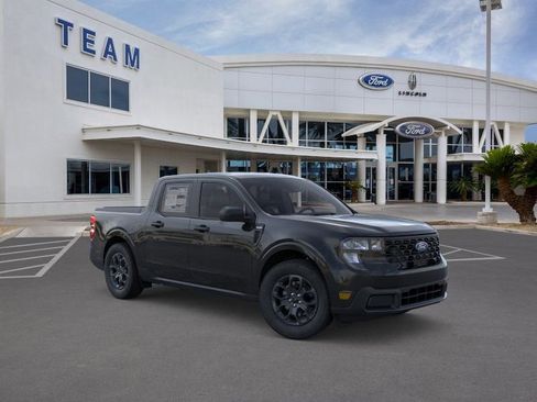 New 2026 Ford Maverick XLT FWD image 7