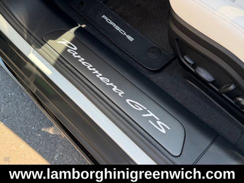 Used 2026 Porsche Panamera GTS AWD/4WD image 32
