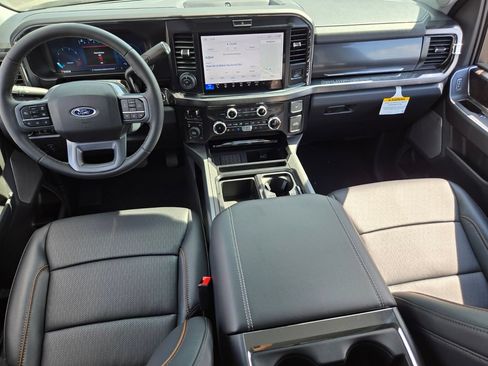 New 2026 Ford F250 Lariat w/ Lariat Premium Package AWD/4WD image 12