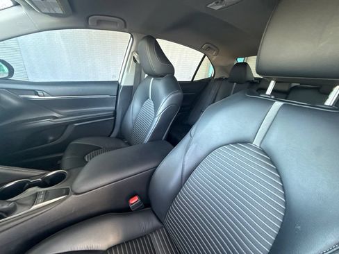 Used 2024 Toyota Camry SE FWD image 28