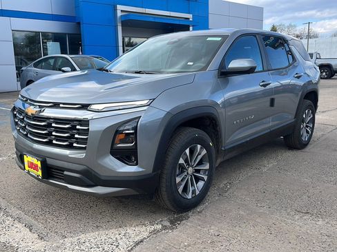 New 2026 Chevrolet Equinox LT w/ Safety and Technology Package FWD image 4