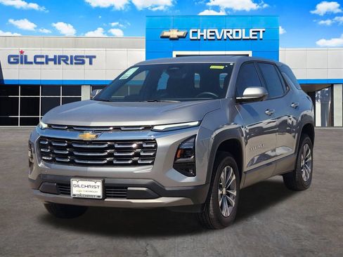 New 2026 Chevrolet Equinox LT w/ Convenience Package II FWD image 4