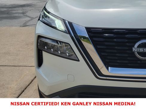Certified 2023 Nissan Rogue SV AWD/4WD image 9